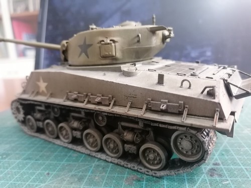 Vendo modellino Scala 1:35 Tamiya 35346 Carro Armato USA M4A3E8 Sherman - Foto 7 di 8