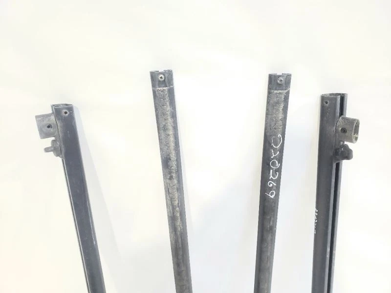 Portaequipajes de techo con barras transversales OEM 1997 Lexus LX450 Foto 2 de 4