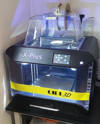 Qidi Tech X-Plus 3D-Drucker für Ersatzteile und Figuren