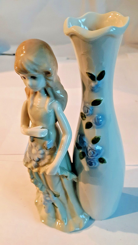 Vintage enesco girl/vase figurine
