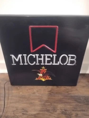 Vintage 1980’s Michelob Beer Light Up Bar Sign Neon Like Pub Sign