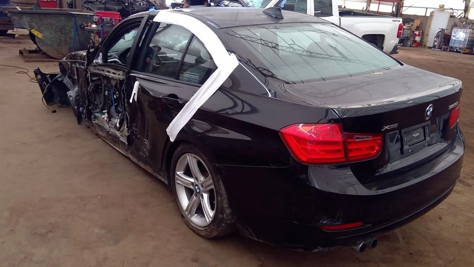 (LOCAL PICKUP ONLY) Back Glass Fits 12-18 BMW 320i 6710088 - Изображение 3 из 4