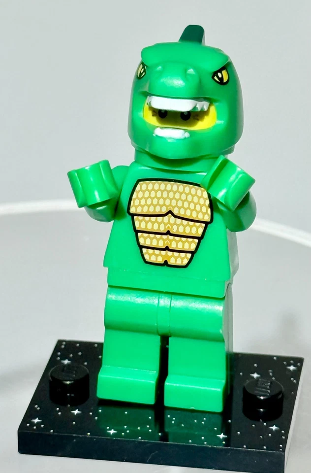 LEGO: "Lizard Man" Collectible Minifigures Series 5 (col070) RETIRED EXCELLENT! - Image 2 of 4