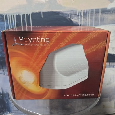 Poynting MIMO-3-V2-15 5-in-1 LTE GPS WI-FI Automotive Antenna Open Box 
