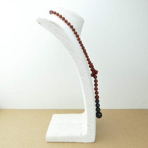 Red Amber Bead and Jet Necklace - Picture 3 of 8