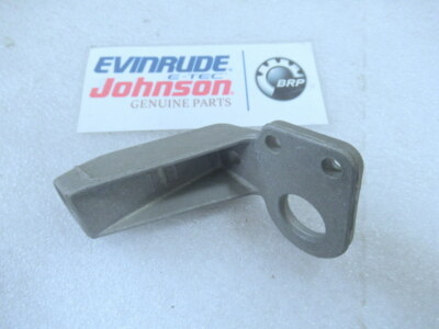 J4A Johnson Evinrude OMC 317290 Bracket Port OEM New Factory Boat Parts