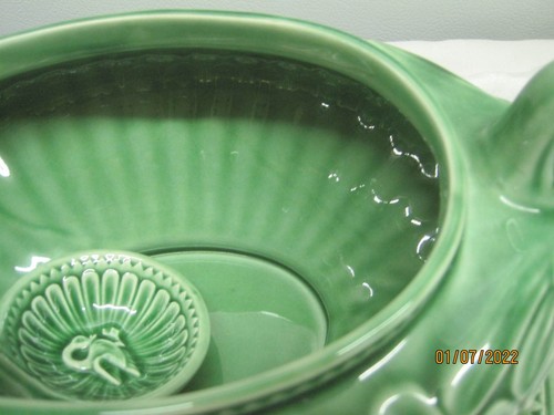 Vintage Port Portugal ribbed green Soup Tureen Swan Handles Underplate & Ladle - Picture 6 of 9