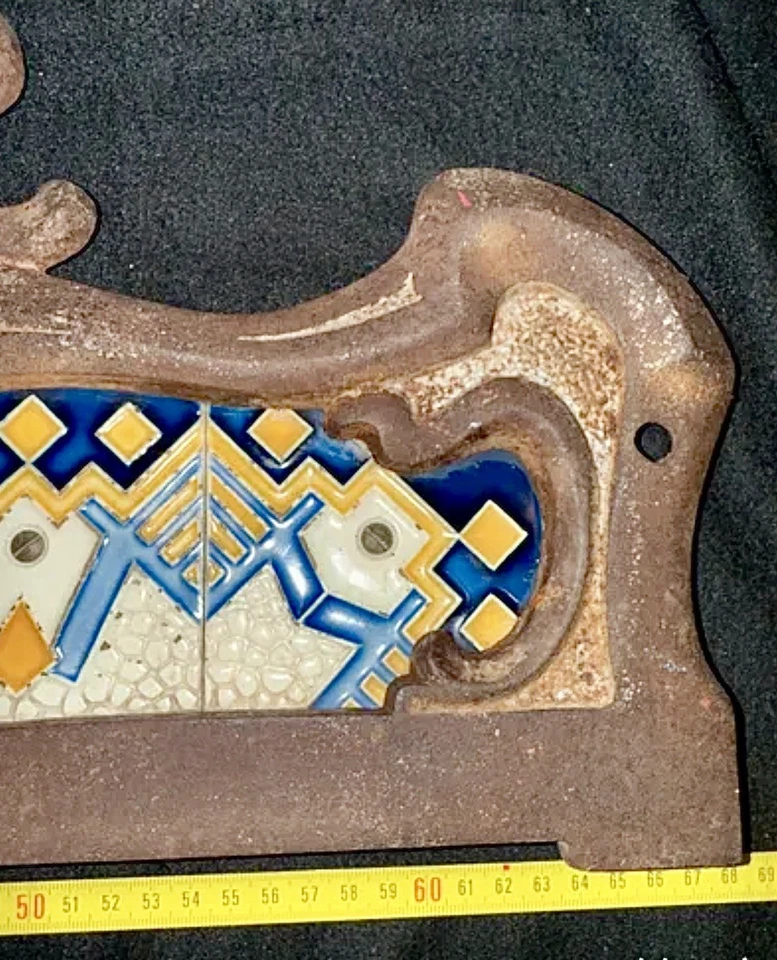 Ancien écran de cheminée Art Nouveau - Fonte et Carreaux Céramique - Photo 2/4