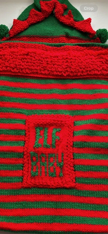 Christmas elf baby car seat blanket (0-3 months) knitted inc hat - Image 3 of 4