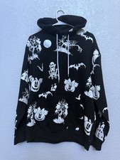 Disney Halloween Theme Adult Hoodie Medium Glows in the Dark Mickey Hoodie NEW