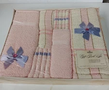 Vintage Sears Harmony House Gift Bath Set Towel Set 6 Pc. New In Box 1950’s