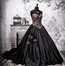 Vintage Black Wedding Dresses Gothic Ball Gowns Bodice Corset Beaded Applique