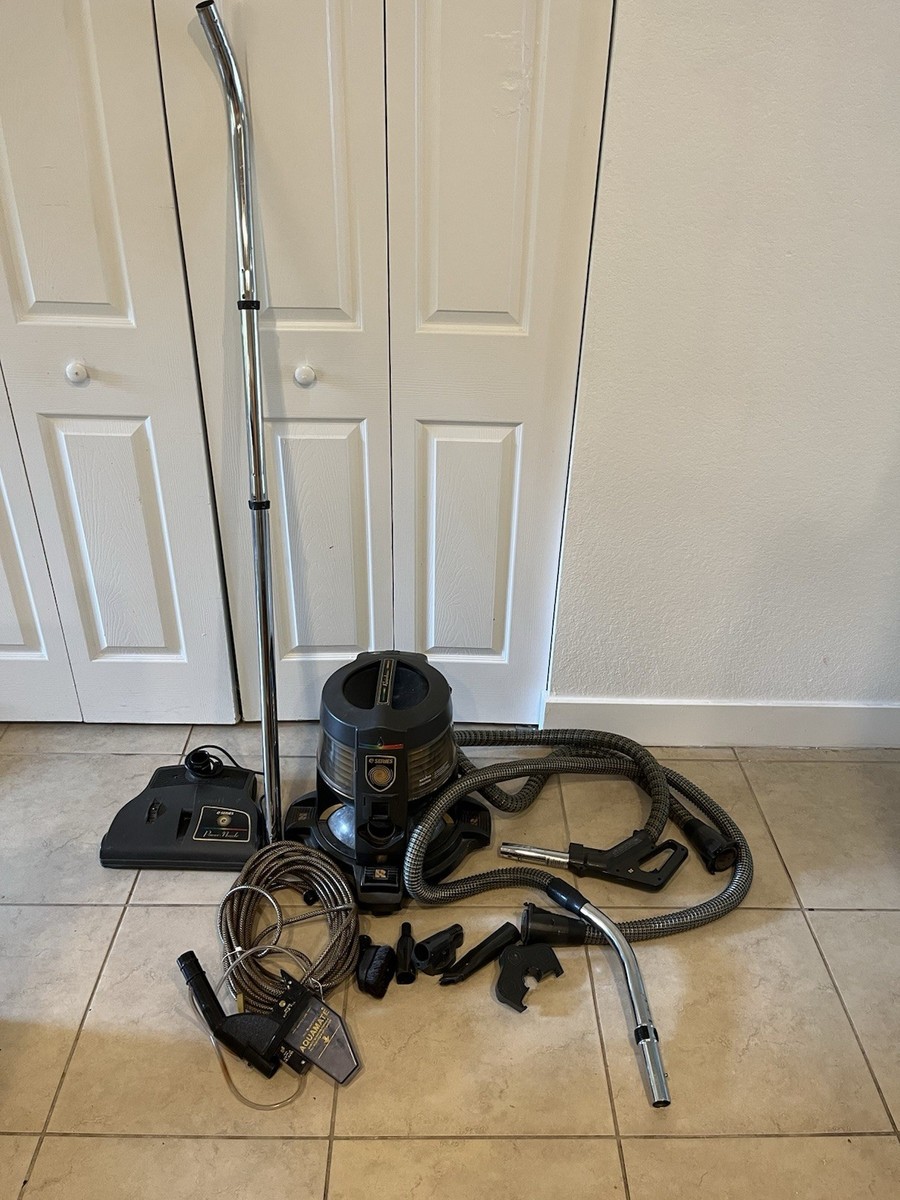 Rainbow E2 GOLD Series Vacuum Cleaner Rainbow SE Aquamate and