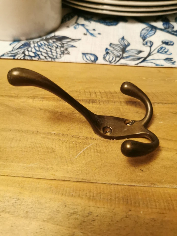 Vintage Brass Hat & Coat Hook - 15cm Tall - 7cm Width VGC — 第 3/4 张图片