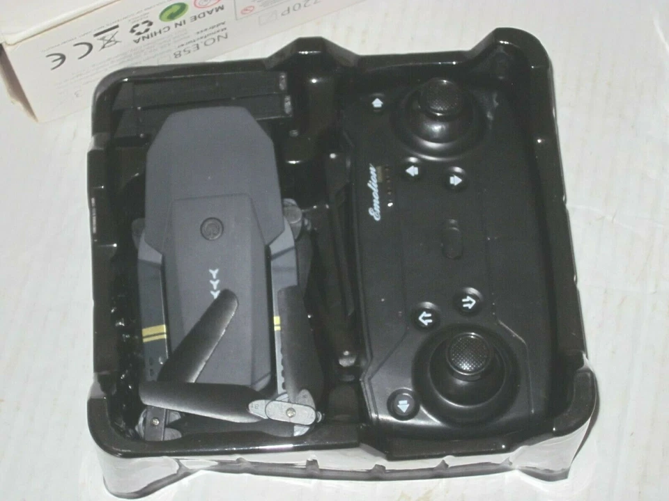 EACHINE E58 Pocket Drone  - Image 2 of 2