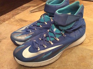 nike zoom hyperrev blue
