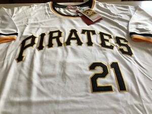 mitchell and ness roberto clemente jersey