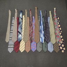 Men's Neck Ties Lot Of 20 Various Brands Used - Geoffrey Beene, Pierre Cardin 