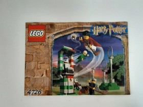 2002 Lego Harry Potter 4726 Quidditch Practise