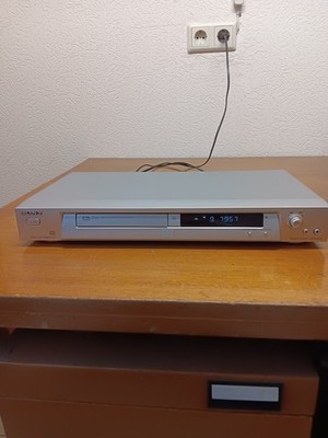 Sony DVP-NS305 CD DVD Player NS 305 incl. Fernbedienung und Betriebsanleitung