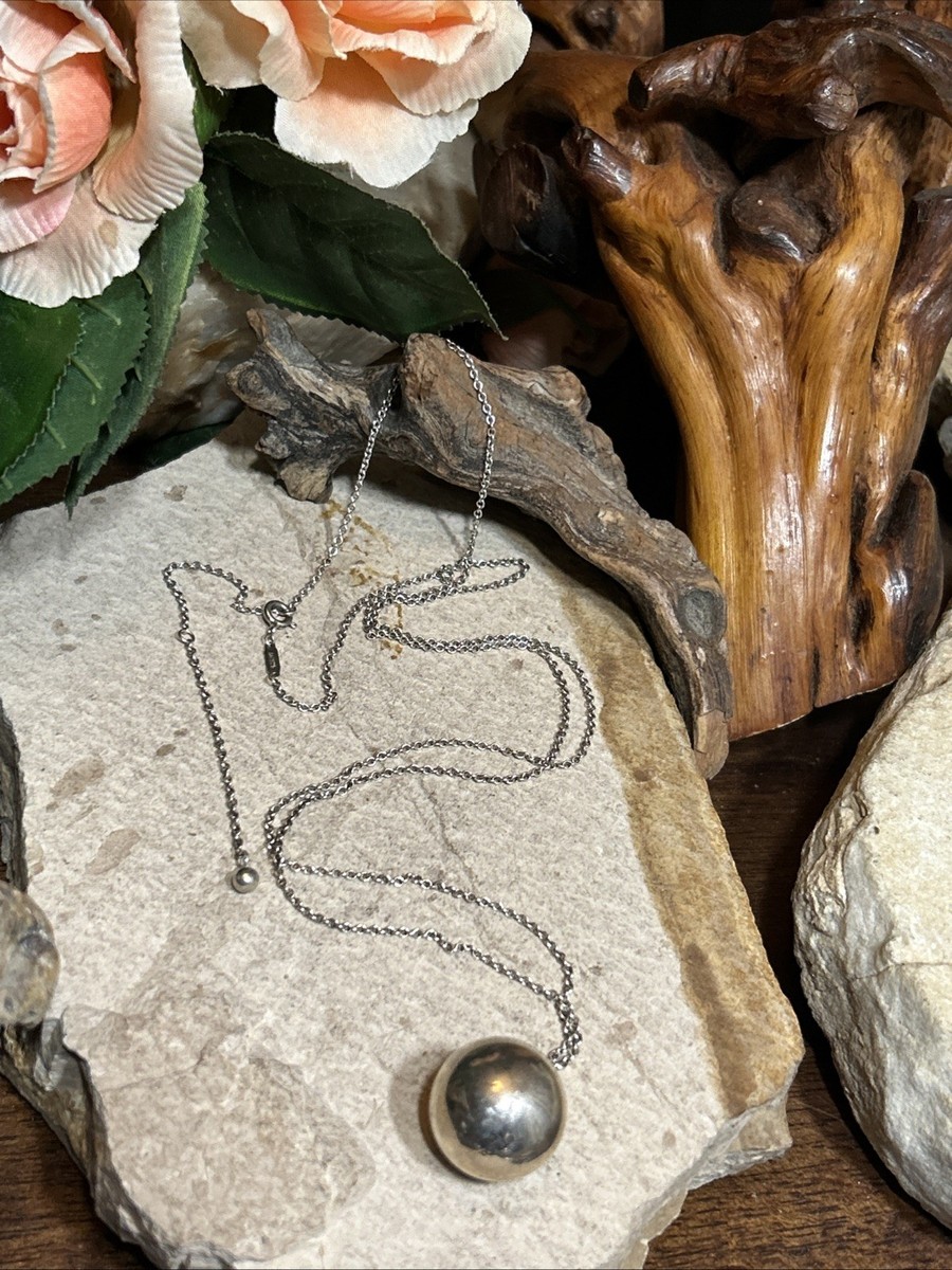 33. Tiffany & Co NEW YORK Sterling AG925 Hardware Ball Pendant