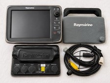 Raymarine E120W Marine GPS Chartplotter Displ...