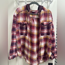 Women s Flannel Hooded Button Up Shacket SZ M
