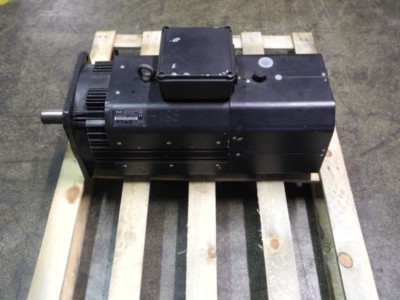 Rexroth Indramat 2AD132C-B050B1-CS03-C2N1 15kW 39A Spindel Motor Servomotor