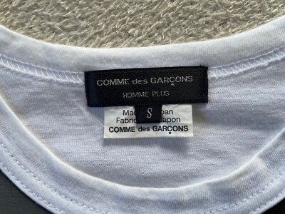 COMME des GARCONS - COMME des GARCONS ベルベット Comme des Garçons black double breasted coat with mesh
