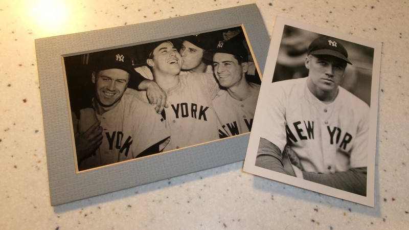 NY YANKEES group photo...Brown...Raschi,,,Woodling...Coleman...ca 1949-53...+