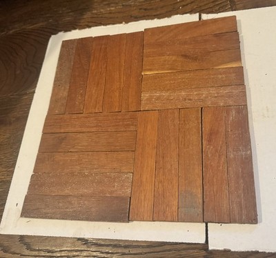 Mahagoni Parkettboden aufgearbeitet 1 m² - 400 Einzelstücke 120 x 24 mm