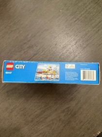 LEGO CITY: Fishing Boat (60147)