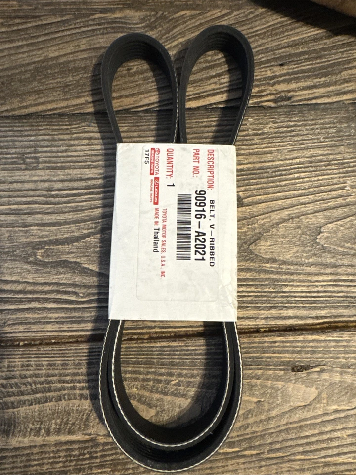 Correa de transmisión serpentina Toyota RAV4 Camry 2ARFE 2,5 L 90916-A2021 original OEM Foto 3 de 4