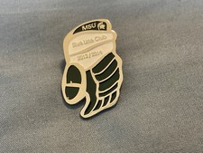 2013-14 Michigan State Hockey Blue Line Club Glove Pin/Button