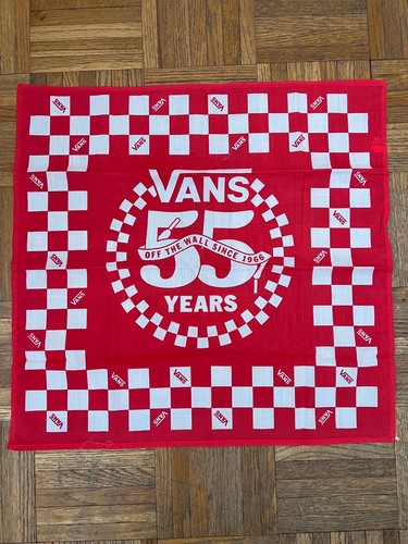 VANS OFF THE WALL CHECKER 55th Anniversary BANDANNA Taschentuch Schal rot