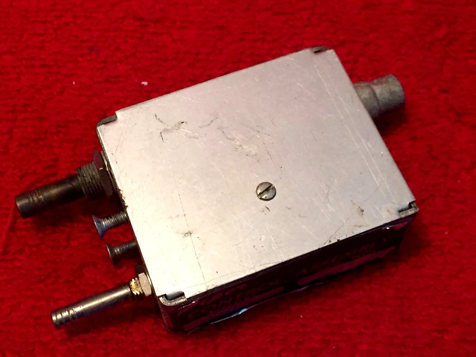 PIPER CONTROL ASSEMBLY P/N 1X246  - Image 2 of 4