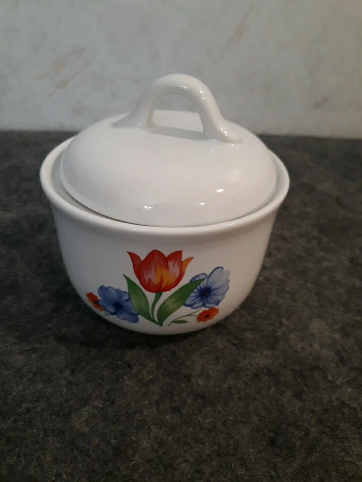Corelle Coordinates Fresh Cut Tulips Sugar Bowl With Lid Stoneware - Image 4 of 4