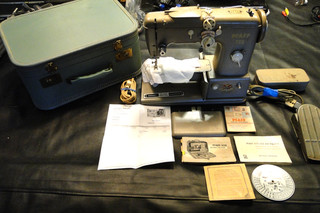 PFAFF 332 Sewing Machine Professionally Serviced W Case Manual Design Wheel