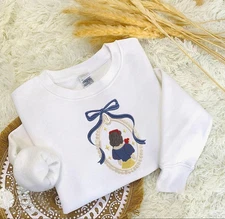 Couture Locket Disney Princess Snow Whit Custom Embroidered Sweatshirt/Hoodie