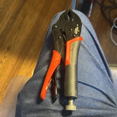 Delixi Heavy Duty Vice Grips Insulated Grips Alloy Steel Rust Proof.   10  Size