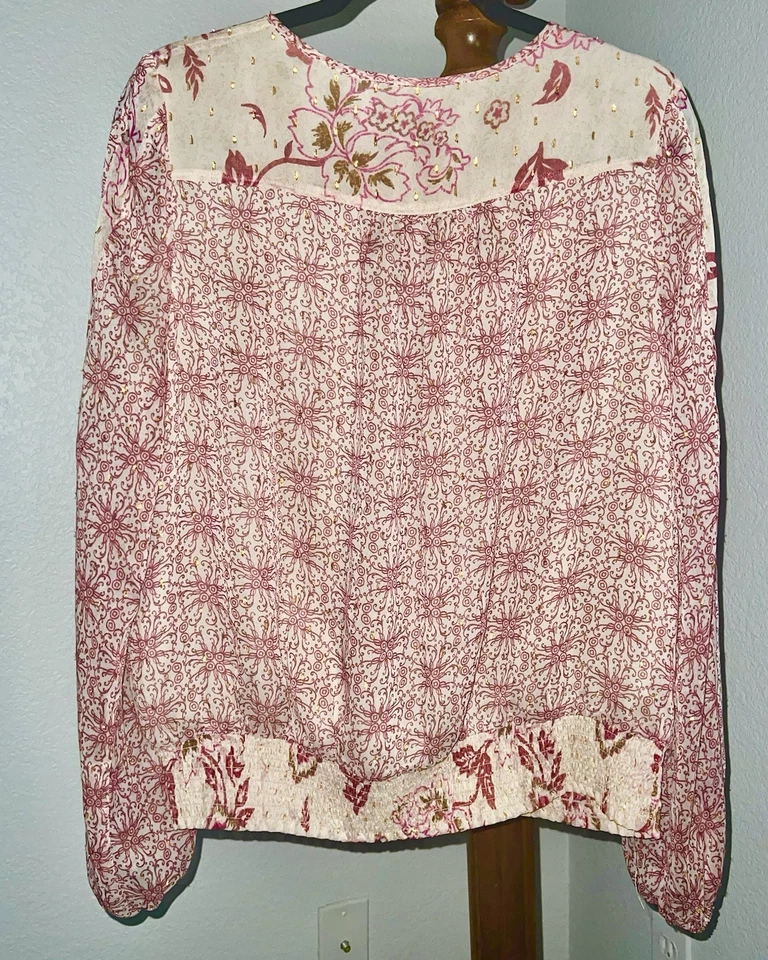 Женская блузка с длинным рукавом с цветочным узором White House Black Market бежевая/розовая/золотистая lrg - Изображение 3 из 4