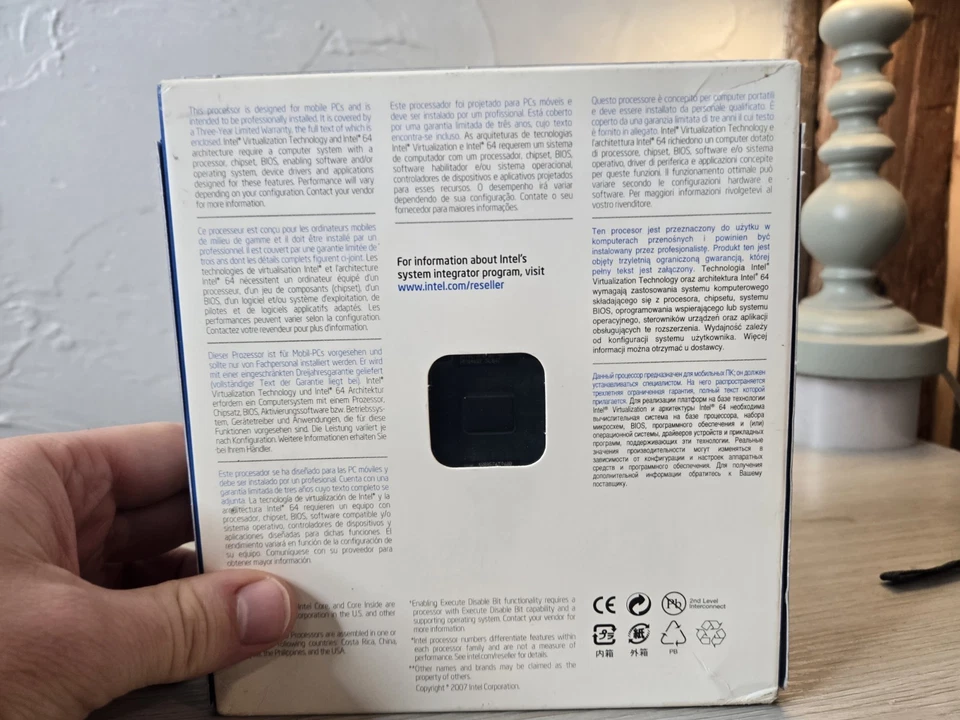 SEALED Intel Core 2 Duo Mobile T9600 SLG9F 2.8GHz 1066 MHz 6M Laptop Processor - Image 3 of 4