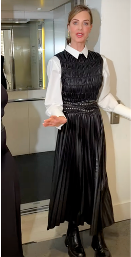 Zara 💕 ASO Trinny schwarzes Plissee gerafftes Kunstleder Midikleid Gr. M
