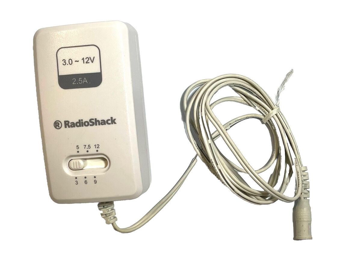 Radio Shack AC Adapter Variable 3-12 Volt 2.5A 2731122 11B16 Radio Shack AC Adapter Variable 3-12 Volt 2.5A 2731122 11B16