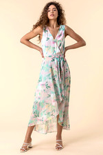 Roman size 14 Light Pink Floral Print Dipped Hem Midi Dress BNWT Stunning Dress.