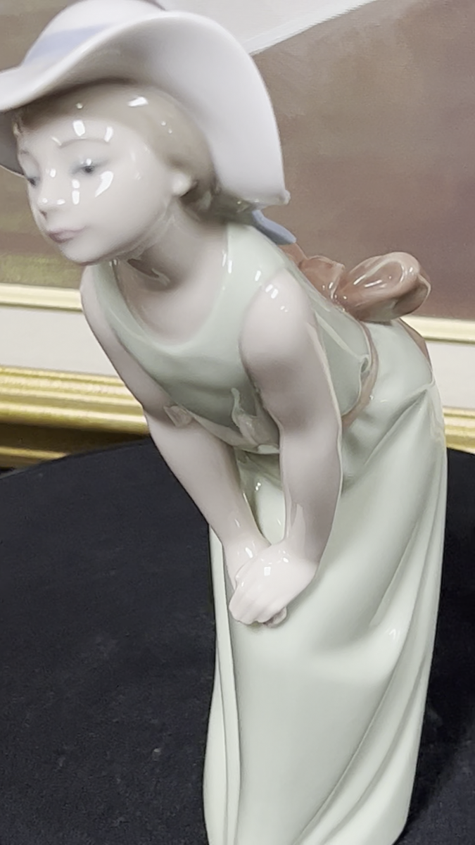 B5006【LLADRO 】バレンシアの少女 1396 【公式通販】 リヤドロ