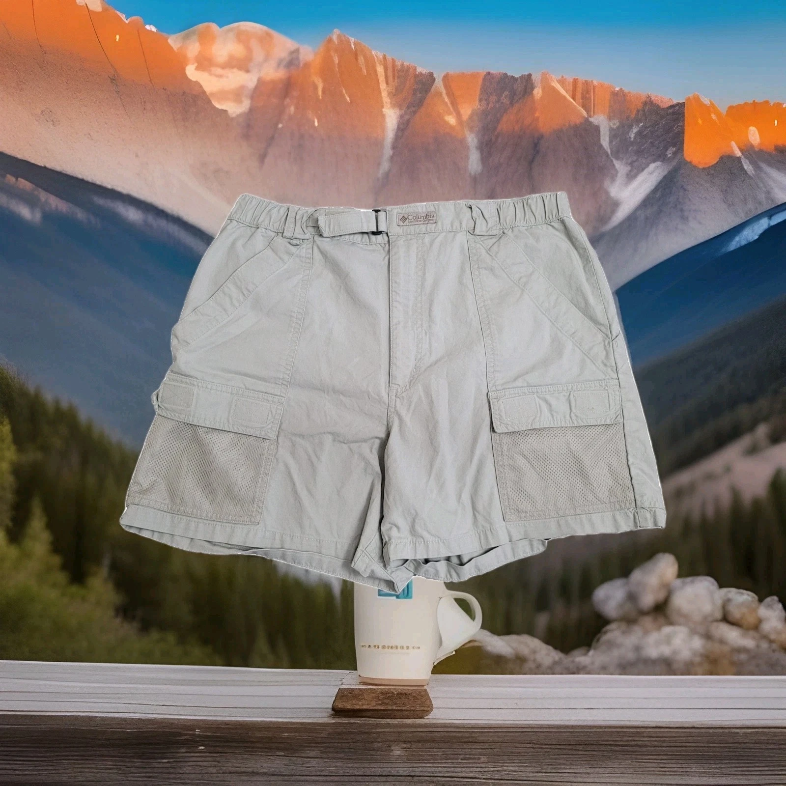 🎣Columbia PFG Shorts Mens L Beige Cargo Fishing Hiking Elastic w/Belt Gorpcore
Opens in a new windo