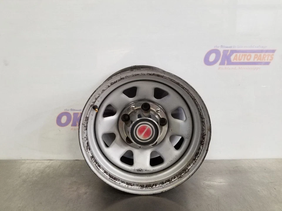95 1995 FORD F150 XLT 15X8 WHEEL WITH LOCKING HUB SEE IMAGES Foto 3 de 4