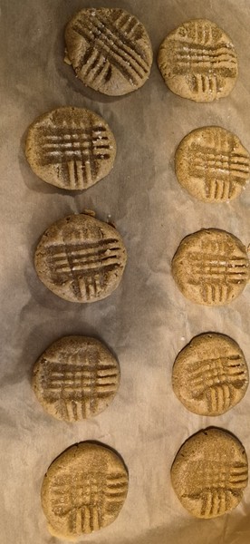 24 (2 docenas) galletas de mantequilla de pene suaves y masticables 