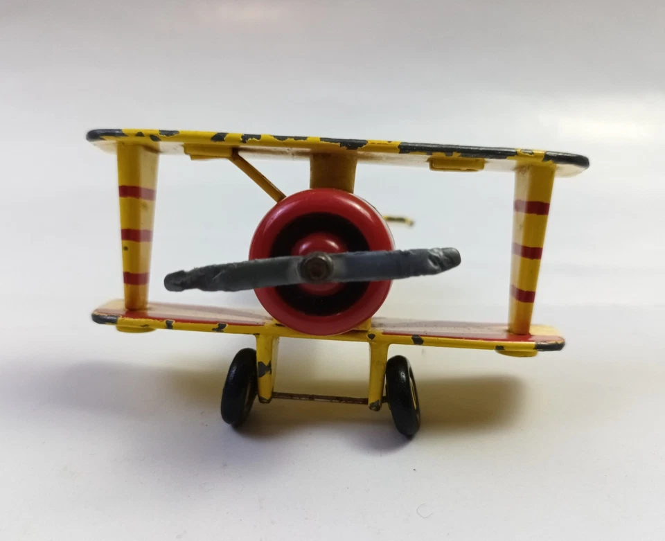 ERTL THOMAS THE TANK ENGINE & FRIENDS BI-PLANE TIGER MOTH YELLOW RED. 1999 CHINA - Image 3 of 4